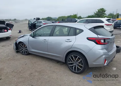 2024 Subaru Impreza Sport 5-Door z USA, uszkodzony, nr VIN JF1GUAFC4R8237895